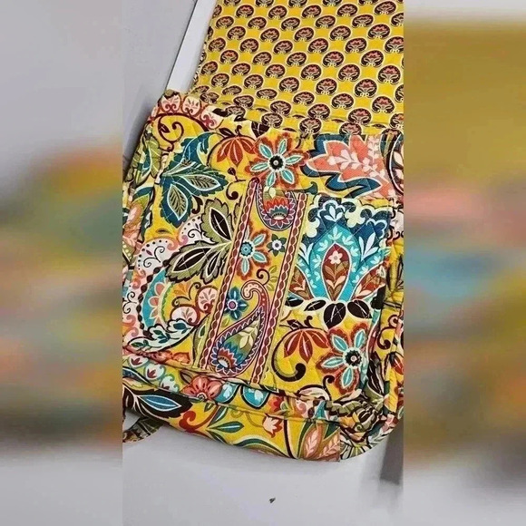 Vera Bradley Lizzy Hipster Provencal Yellow Floral Crossbody Purse and Wallet - Picture 4 of 13